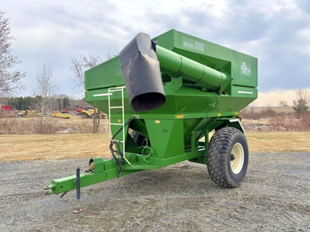 2007 E-Z Trail 510 Equipment Image0