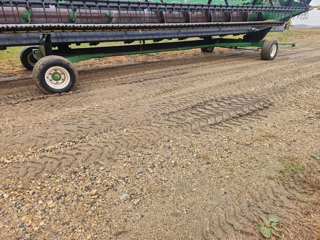 Image of E-Z Trail 680 equipment image 1