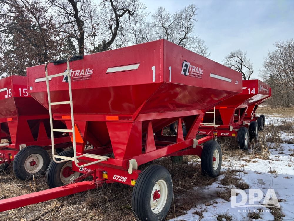 E-Z Trail 230 Equipment Image0