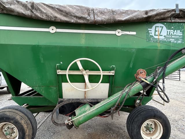 Image of E-Z Trail 3400 equipment image 3