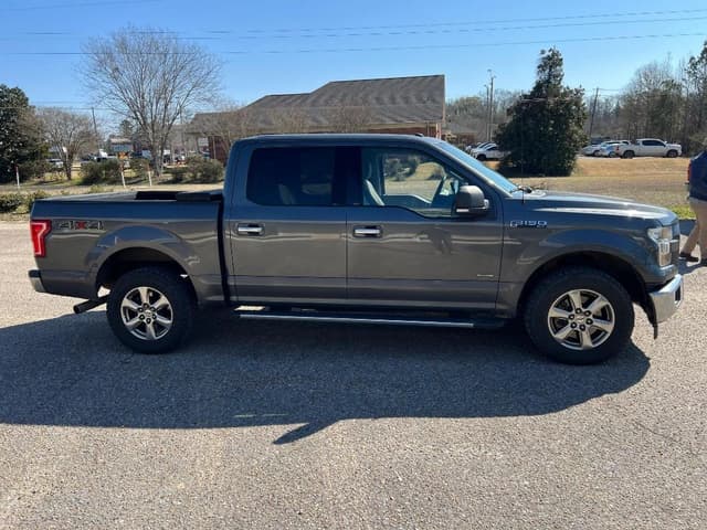 Image of Ford F-150 equipment image 3