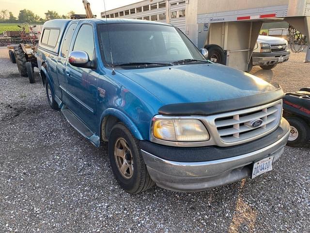 Image of Ford F-150 equipment image 1