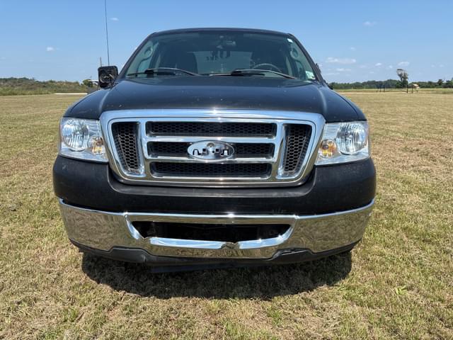 Image of Ford F-150 equipment image 2
