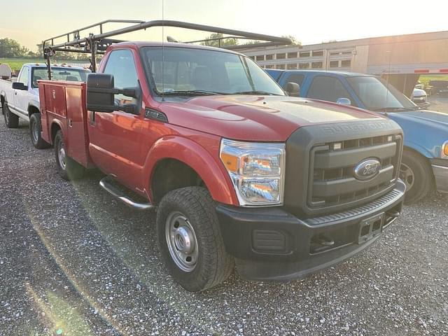Image of Ford F-250 equipment image 1