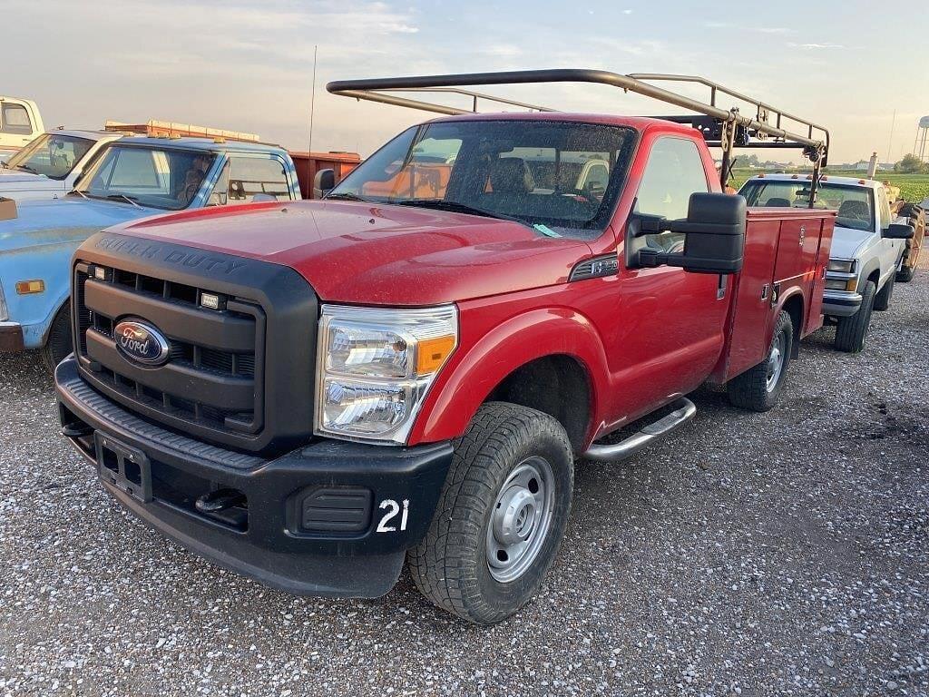 Image of Ford F-250 Primary image