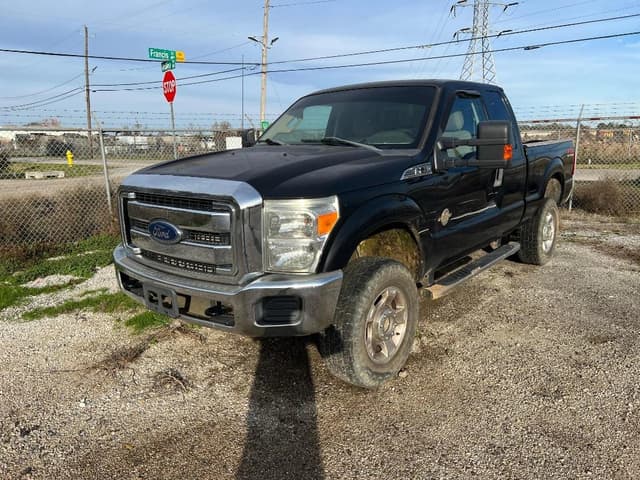 Image of Ford F-250 equipment image 2