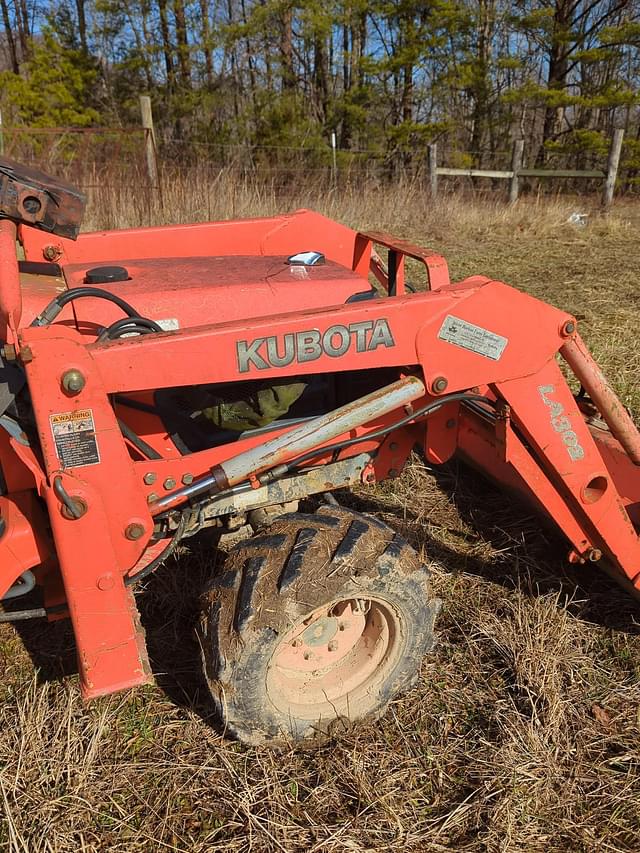 Image of Kubota B7510 equipment image 1