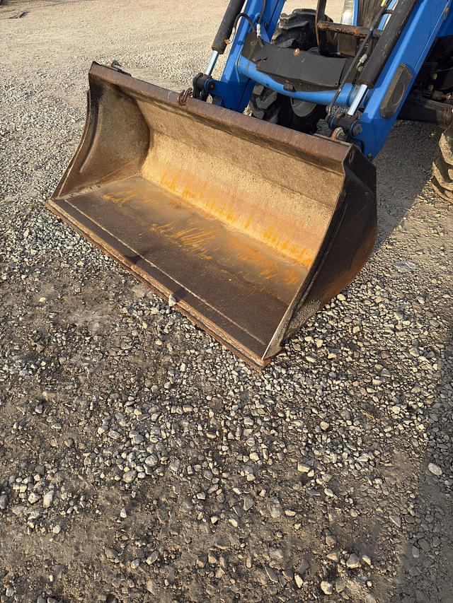 Image of New Holland TN60DA equipment image 2