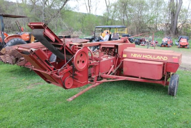 Image of New Holland 310 equipment image 3