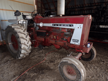 Main image International Harvester 806