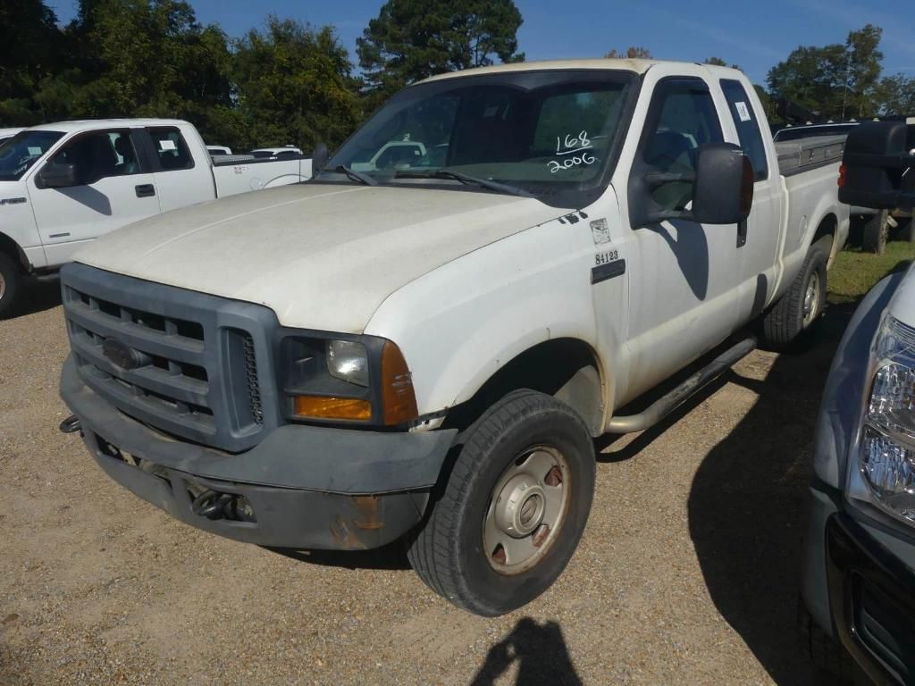 2006 Ford F-250 Equipment Image0