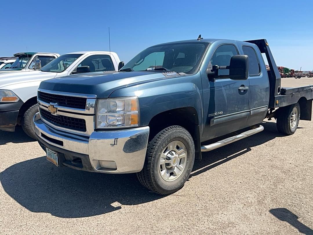 Image of Chevrolet 2500HD Primary image