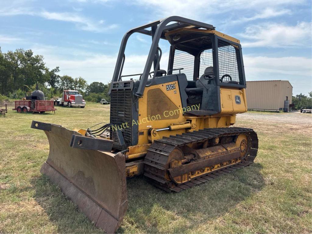 Image of John Deere 550J LT Primary image