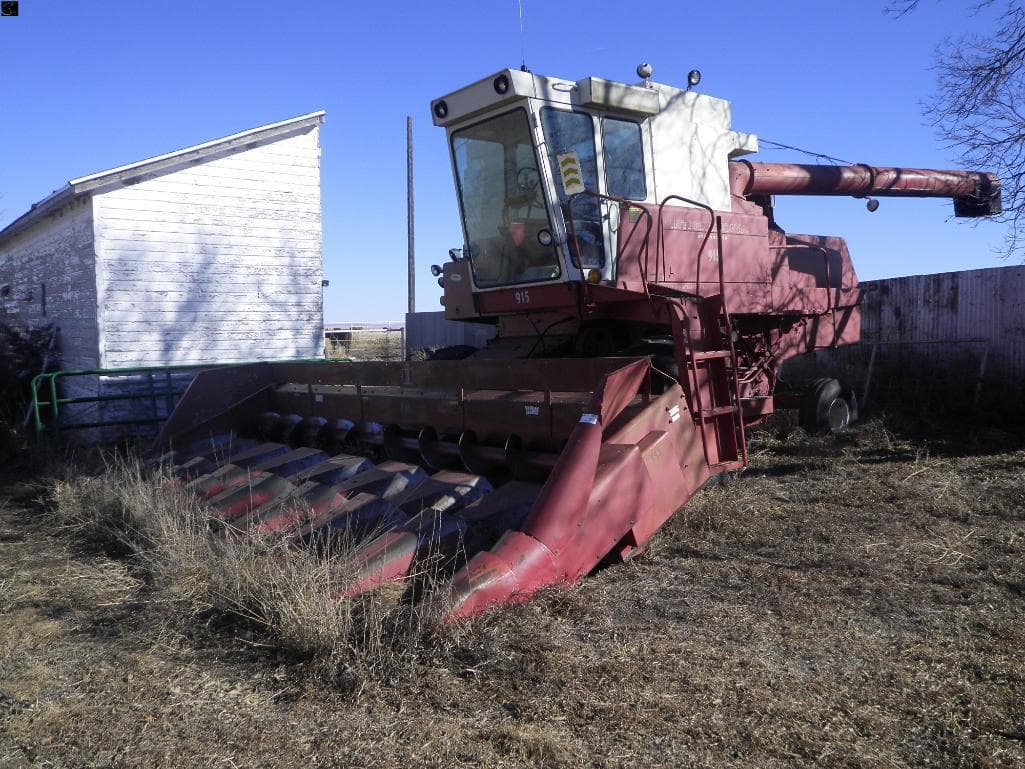 Image of International Harvester 915 Primary image
