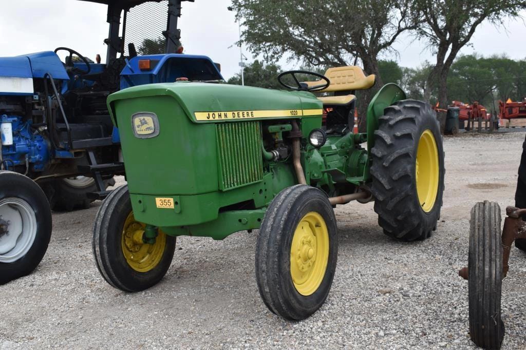 John Deere 1020 Equipment Image0