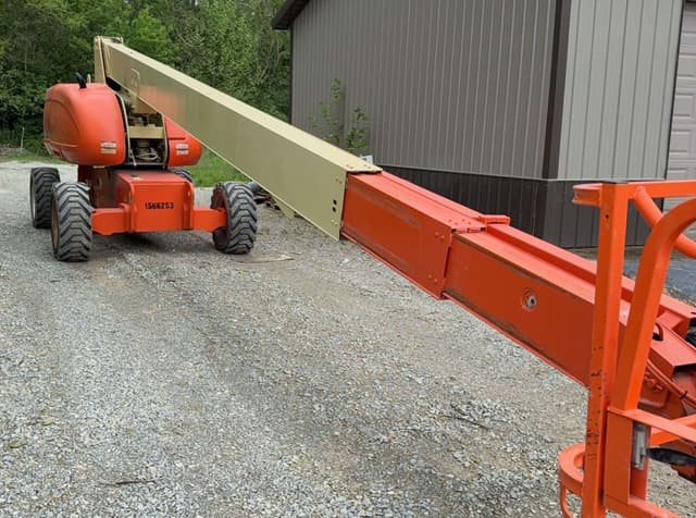 Image of JLG 800S equipment image 4