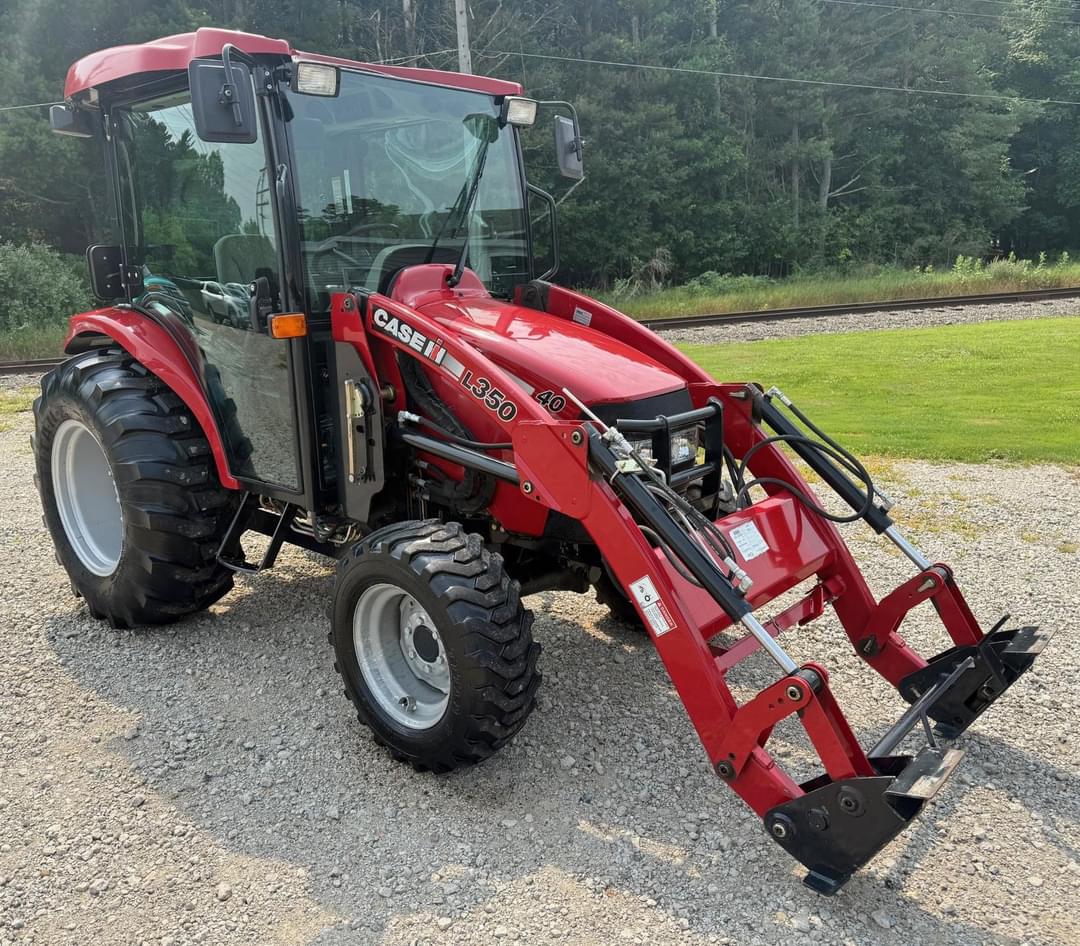 Image of Case IH Farmall 40 Primary image