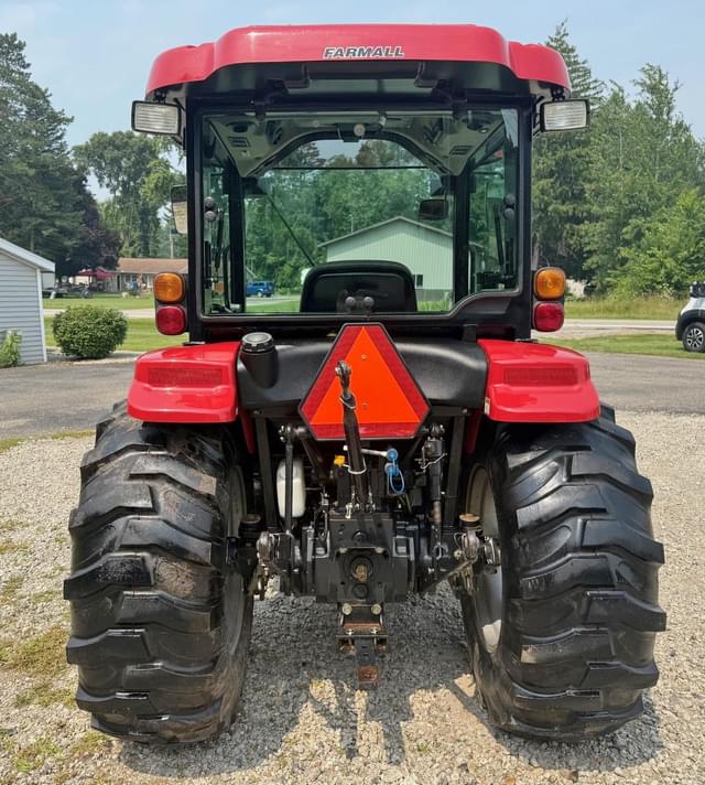 Image of Case IH Farmall 40 equipment image 3