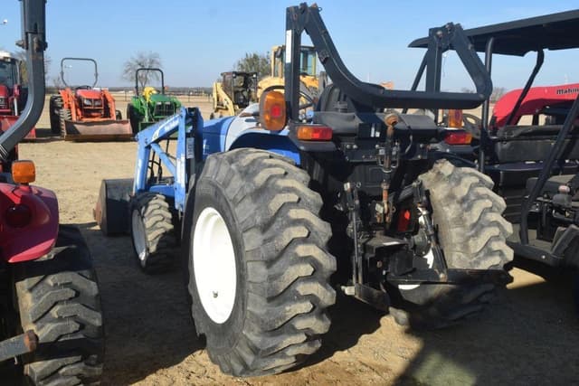 Image of New Holland Workmaster 35 equipment image 1