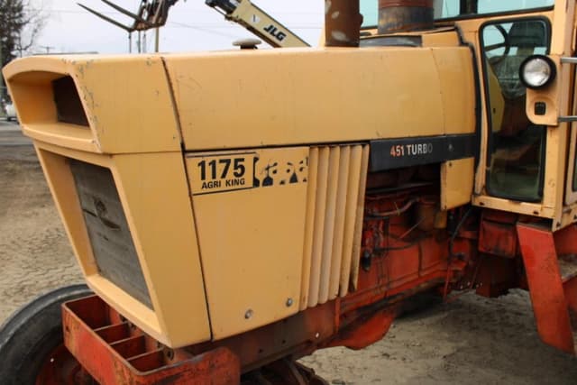 Image of Case 1175 equipment image 4