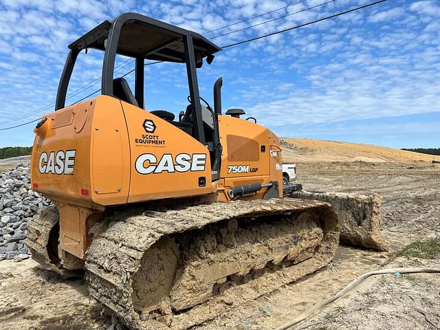 Thumbnail image Case 750M 14
