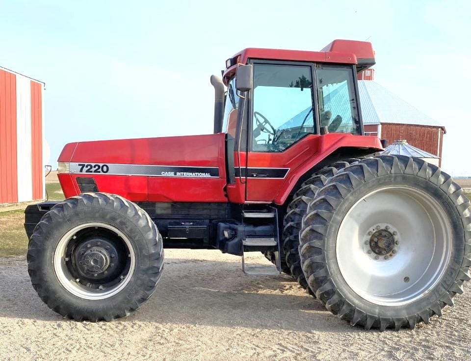 Main image Case IH 7220