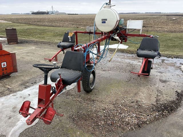 Image of Schweiss Easy Weeder equipment image 1