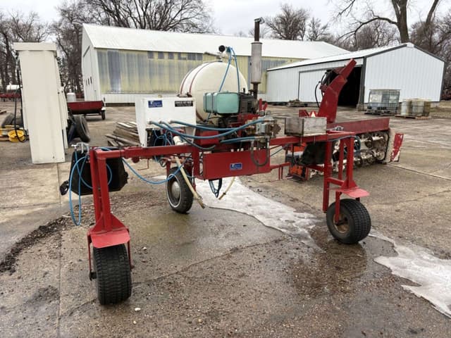 Image of Schweiss Easy Weeder equipment image 3