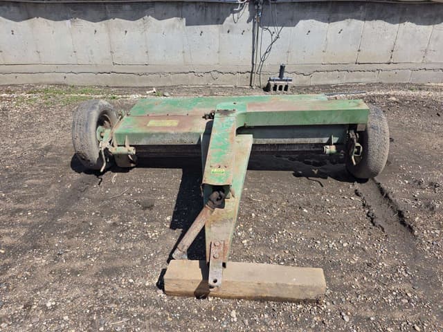 Image of John Deere 32 equipment image 1
