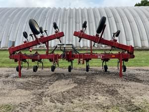 International Harvester 183 Image