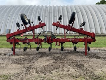 Main image International Harvester 183