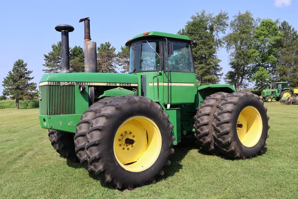 Image of John Deere 8640 Primary image