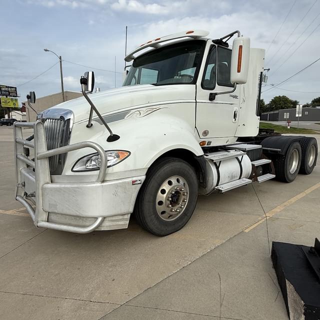 Image of International ProStar Premium equipment image 1