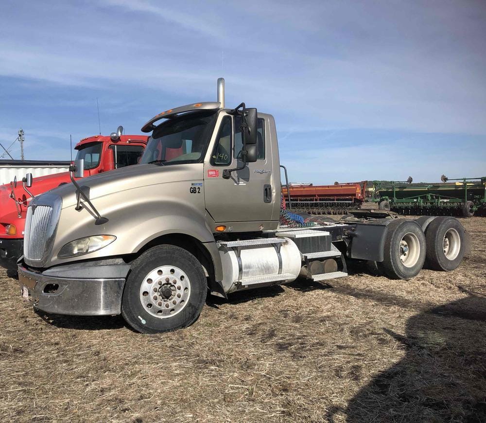 Main image International Prostar Plus