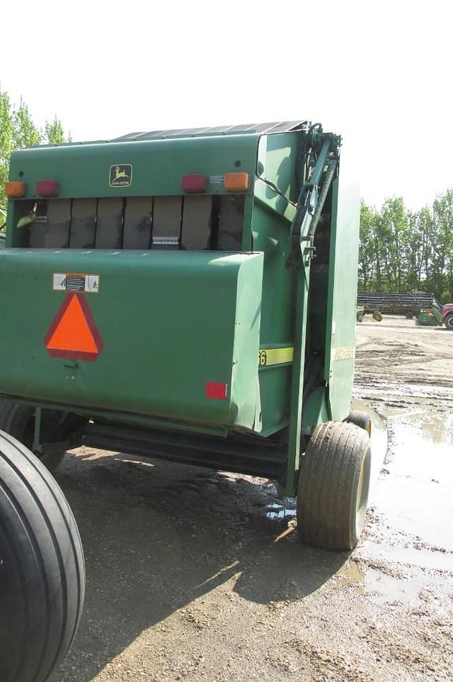 Image of John Deere 566 equipment image 4