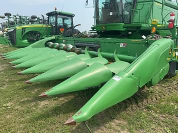 Main image John Deere 608C