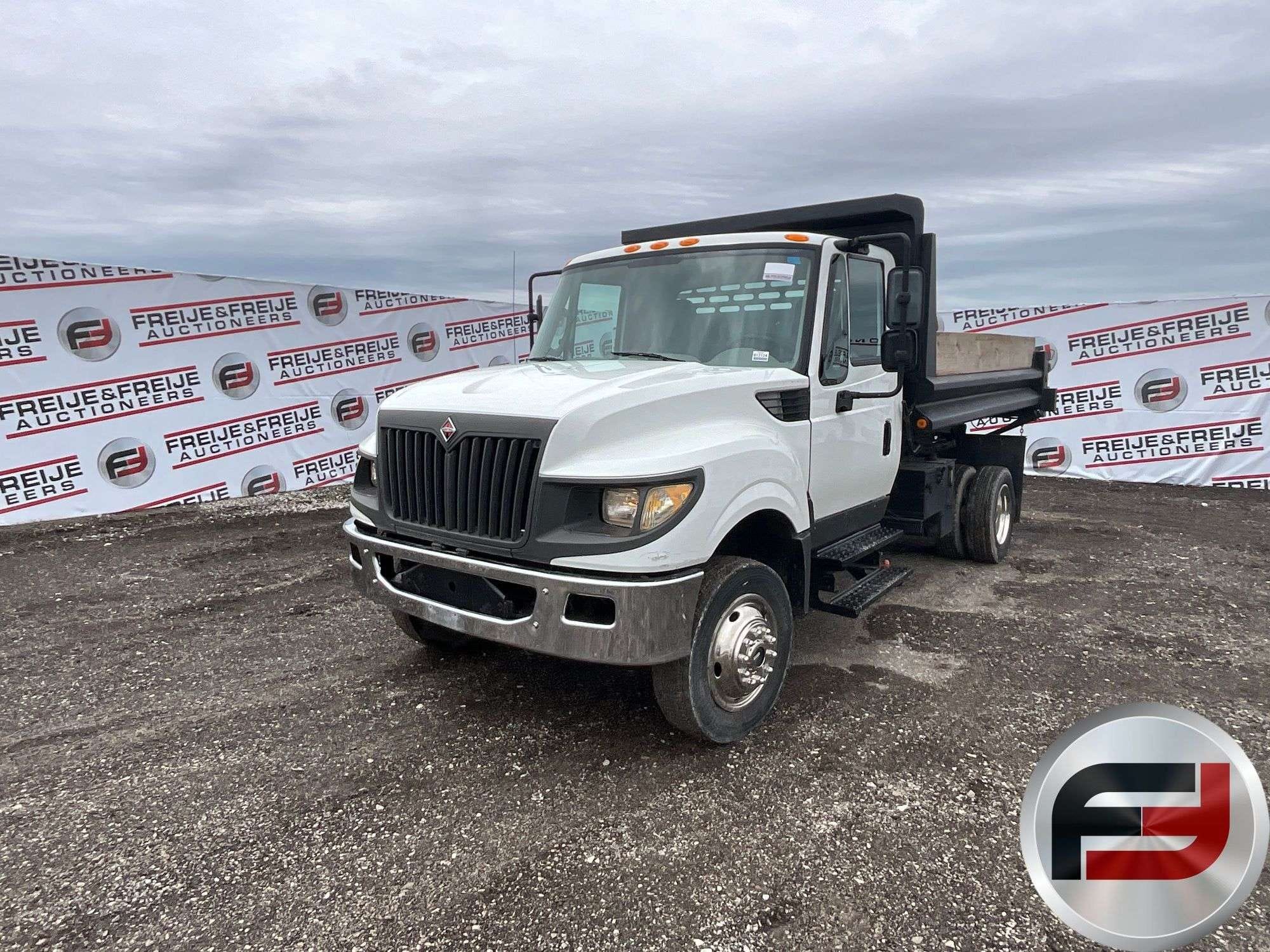 2015 International Terraster SFA Equipment Image0