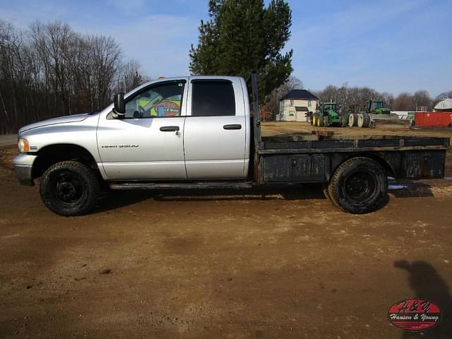 Image of Dodge Ram 1500 equipment image 1