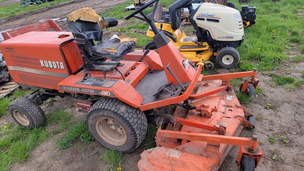 Main image Kubota F2100