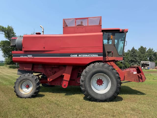 Image of Case IH 1660 equipment image 1