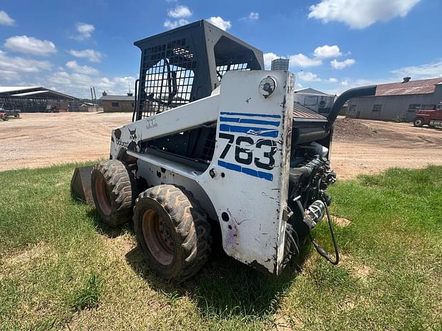 Image of Bobcat 763 equipment image 2