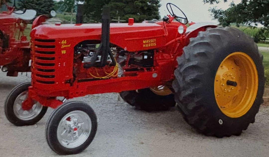 Image of Massey-Harris 44 Special Primary Image