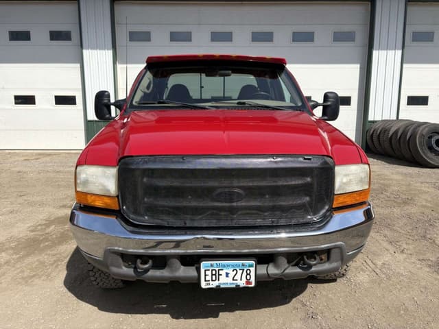 Image of Ford F-250 equipment image 2