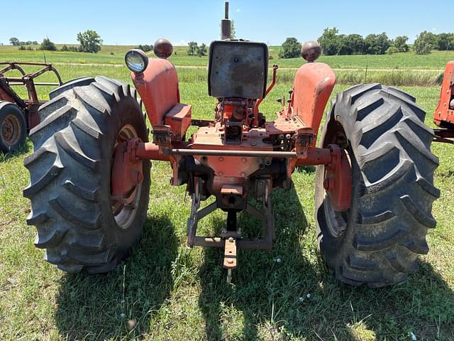 Image of Allis Chalmers D17 equipment image 2