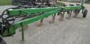 John Deere 2810 Image