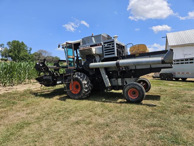 Image of Gleaner F3 equipment image 3