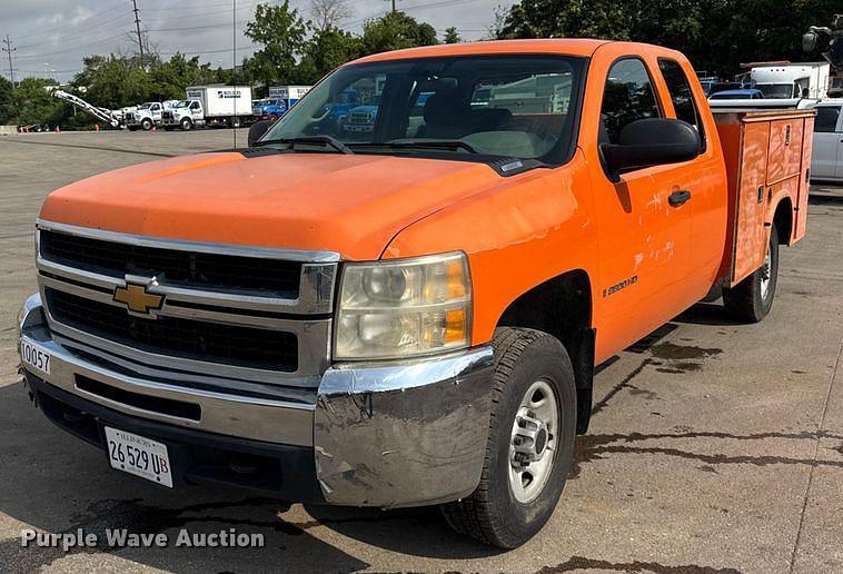 Image of Chevrolet 2500HD Primary image
