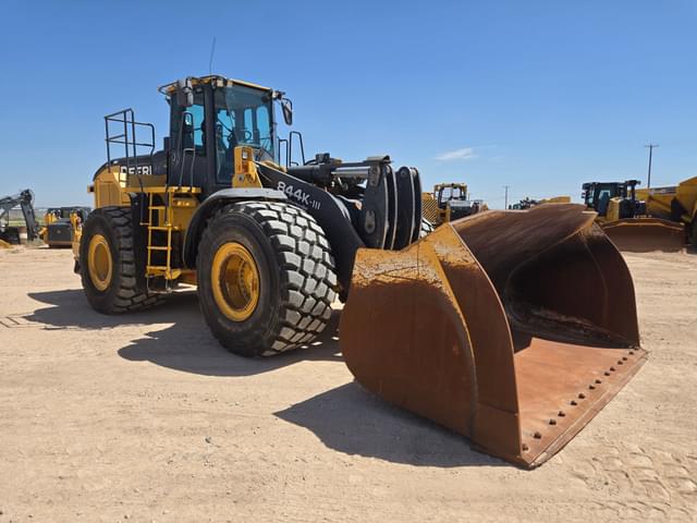 Image of John Deere 844K-III equipment image 1