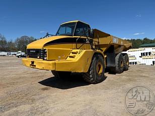 Main image Caterpillar 740