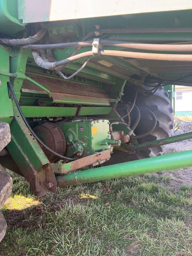 Image of John Deere 9400 equipment image 4